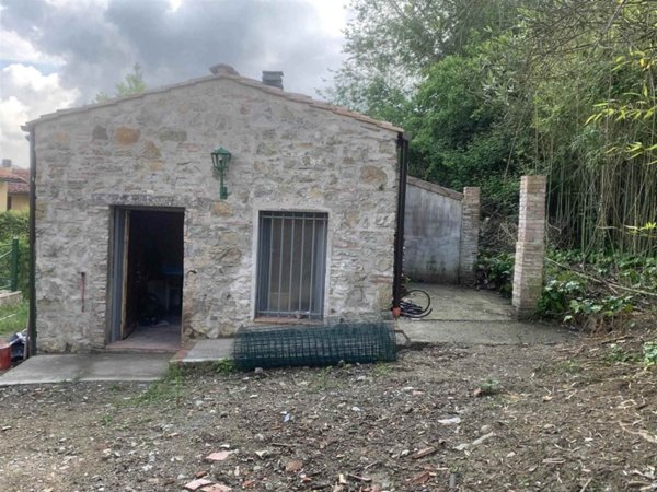 ufficio in vendita a Greve in Chianti in zona Chiocchio