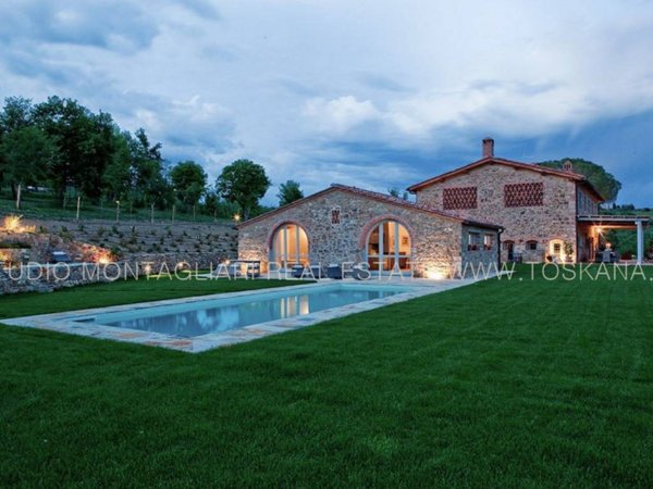 casa indipendente in vendita a Greve in Chianti in zona Panzano in Chianti