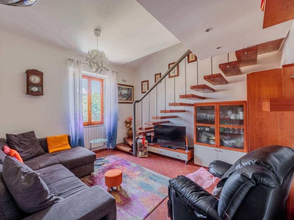 appartamento in vendita a Greve in Chianti