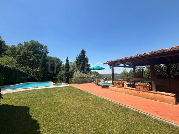 casa indipendente in vendita a Greve in Chianti