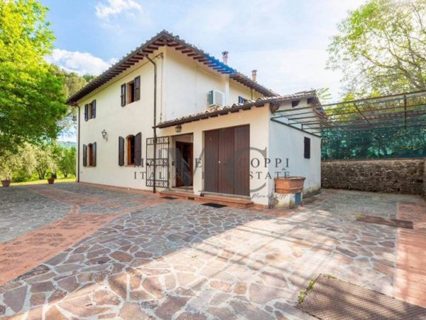 casa indipendente in vendita a Greve in Chianti