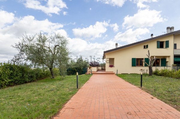 casa indipendente in vendita a Greve in Chianti in zona Strada in Chianti