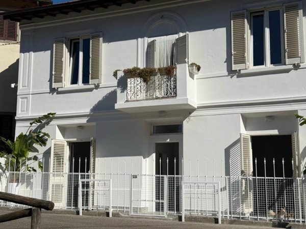 casa indipendente in vendita a Greve in Chianti