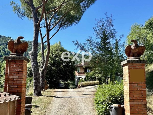 casa indipendente in vendita a Greve in Chianti