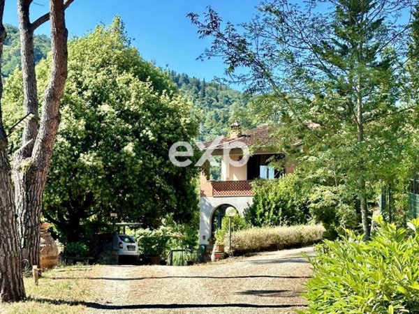 casa indipendente in vendita a Greve in Chianti