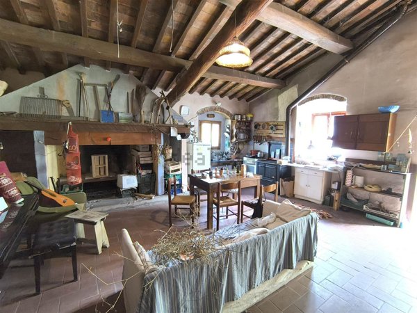 casale in vendita a Greve in Chianti in zona San Polo in Chianti