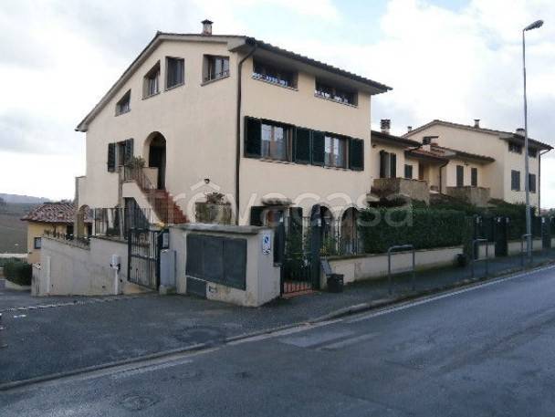 casa indipendente in vendita a Greve in Chianti in zona Strada in Chianti