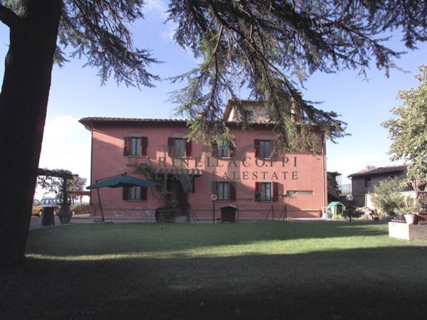 casa indipendente in vendita a Greve in Chianti