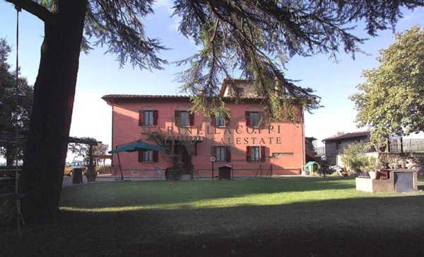 casa indipendente in vendita a Greve in Chianti in zona Chiocchio