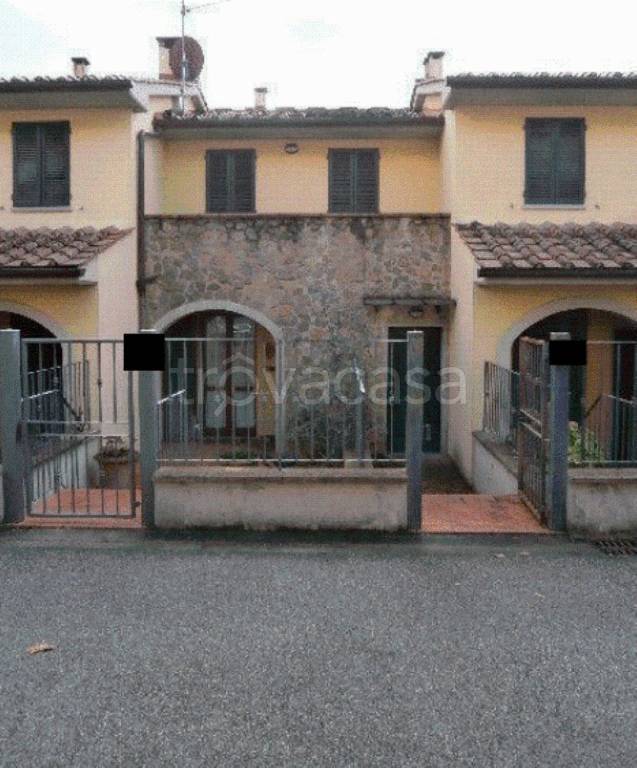 appartamento in vendita a Greve in Chianti in zona Strada in Chianti