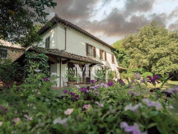 casa indipendente in vendita a Greve in Chianti in zona La Villa
