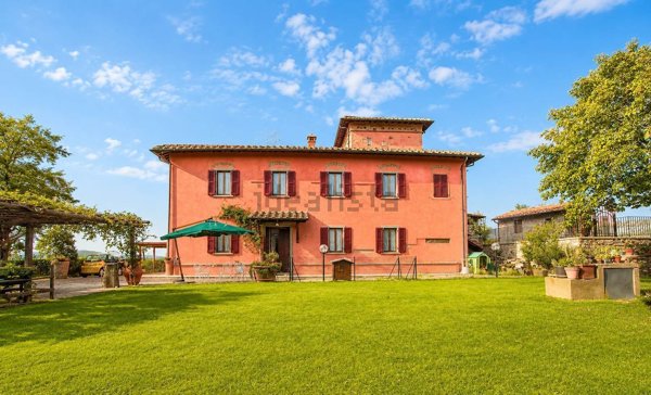 casale in vendita a Greve in Chianti