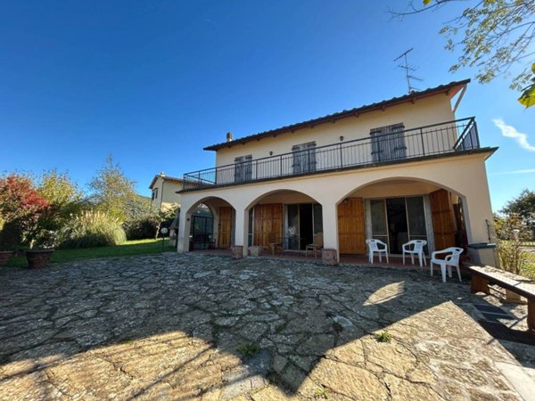casa indipendente in vendita a Greve in Chianti