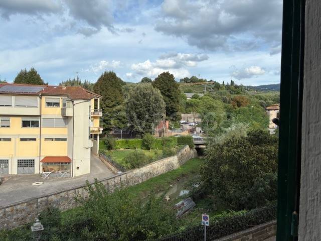 appartamento in vendita a Greve in Chianti