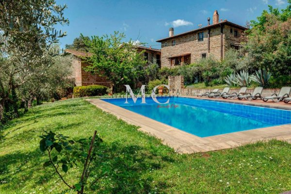 casa indipendente in vendita a Greve in Chianti