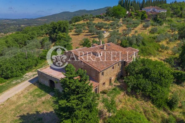 casa indipendente in vendita a Greve in Chianti
