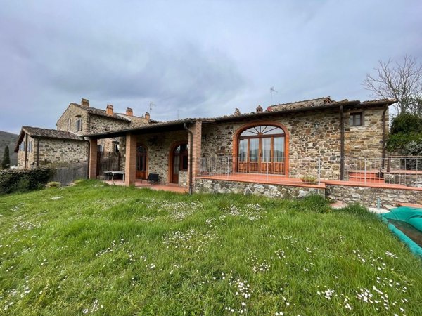 appartamento in vendita a Greve in Chianti