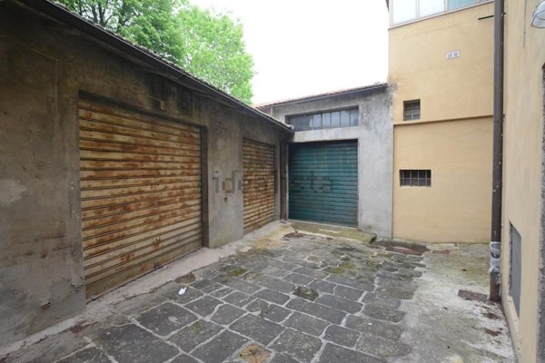 locale di sgombero in vendita a Greve in Chianti