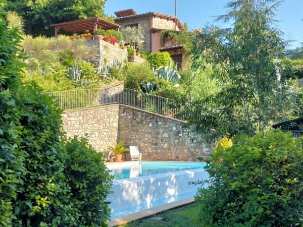 casa indipendente in vendita a Greve in Chianti