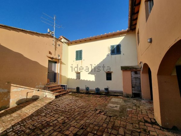 appartamento in vendita a Greve in Chianti in zona Strada in Chianti