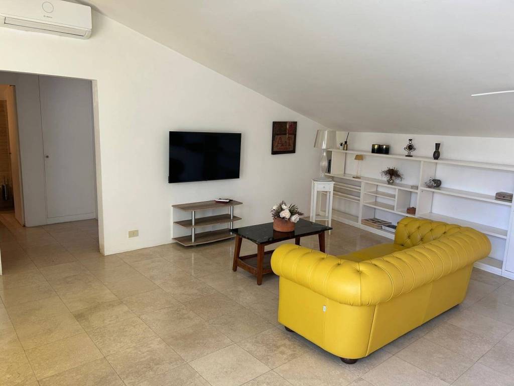 appartamento in vendita a Greve in Chianti