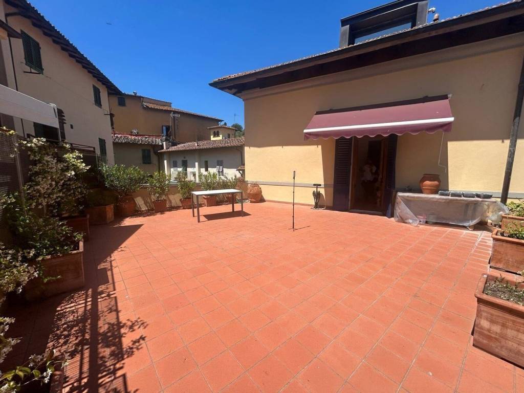 appartamento in vendita a Greve in Chianti