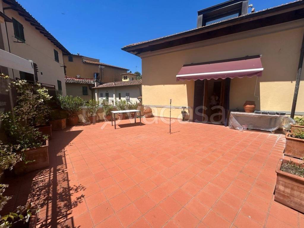 appartamento in vendita a Greve in Chianti