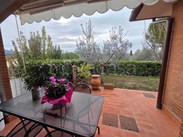 appartamento in vendita a Greve in Chianti in zona Strada in Chianti