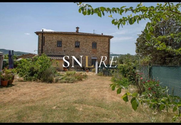 appartamento in vendita a Greve in Chianti