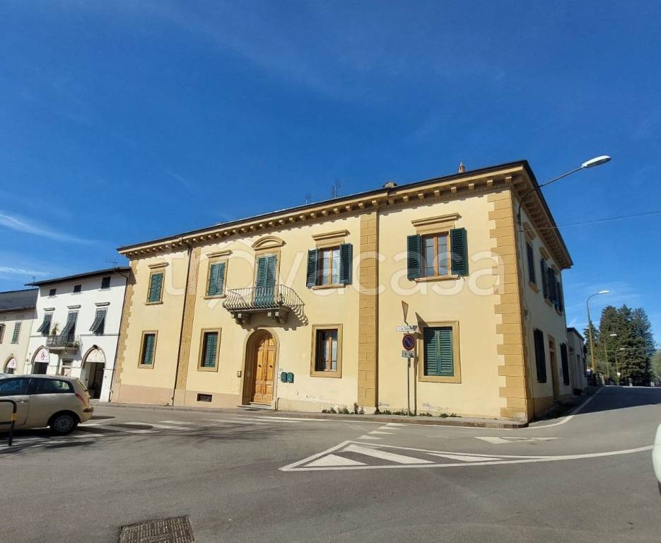 appartamento in vendita a Greve in Chianti in zona Strada in Chianti