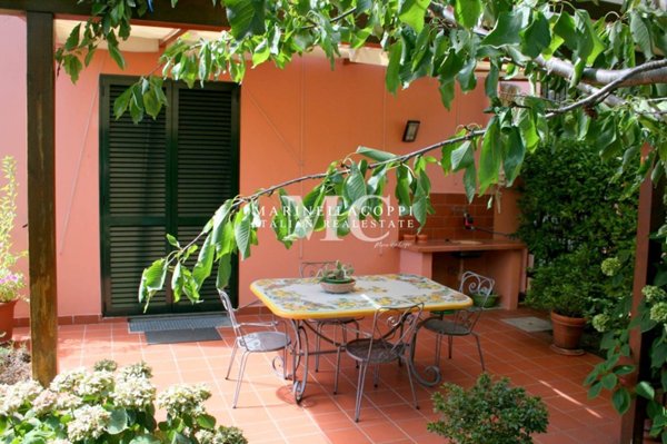 casa indipendente in vendita a Greve in Chianti in zona Strada in Chianti