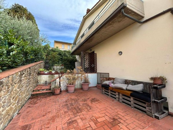 appartamento in vendita a Greve in Chianti in zona Strada in Chianti