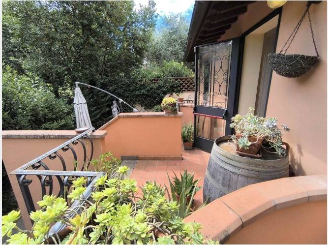 casa indipendente in vendita a Greve in Chianti in zona Strada in Chianti