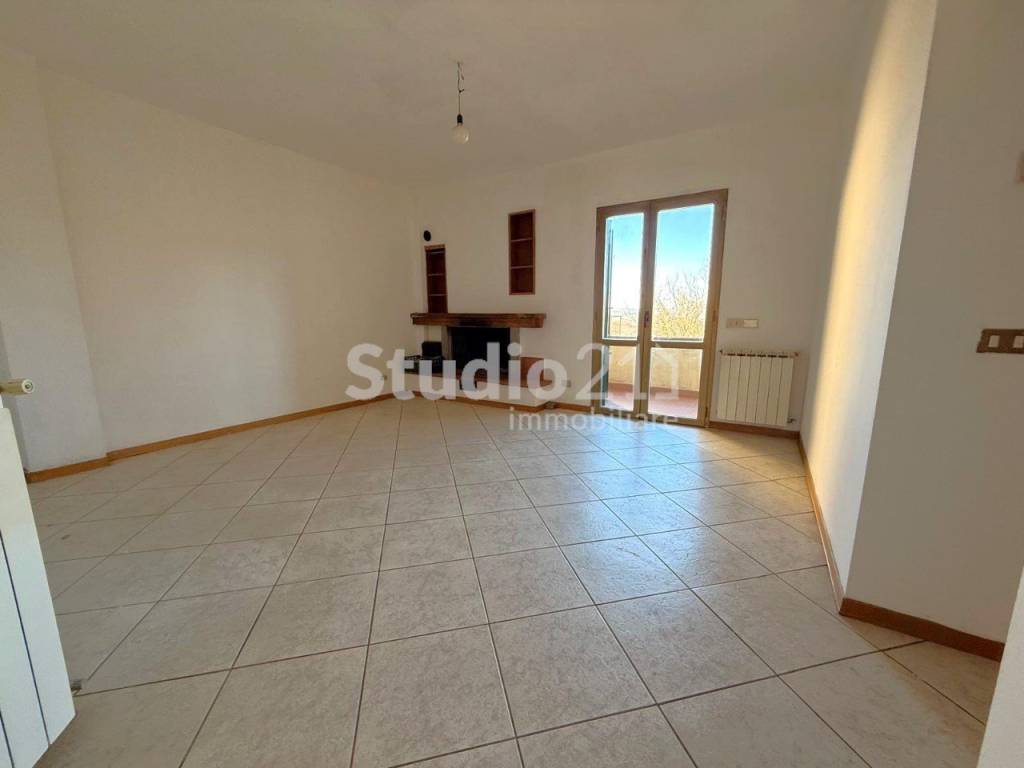 appartamento in vendita a Greve in Chianti in zona Lucolena in Chianti