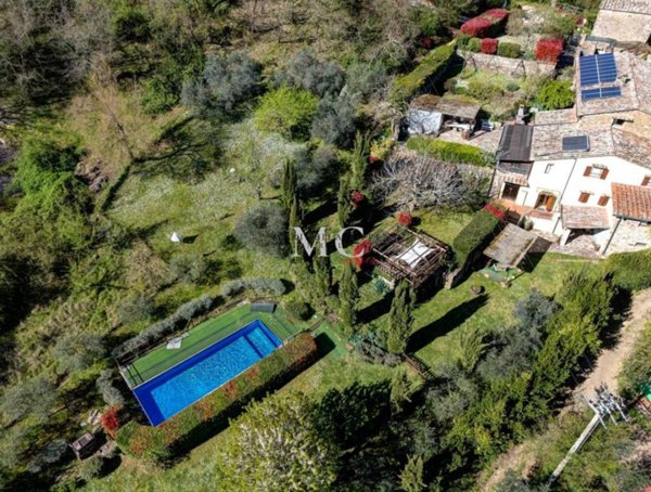 casa indipendente in vendita a Greve in Chianti