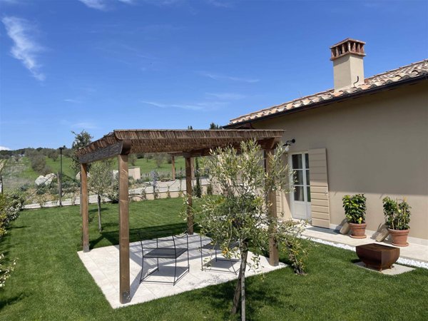 casa indipendente in vendita a Greve in Chianti in zona Chiocchio