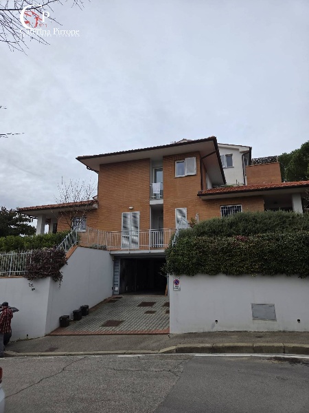 appartamento in vendita a Greve in Chianti in zona Strada in Chianti