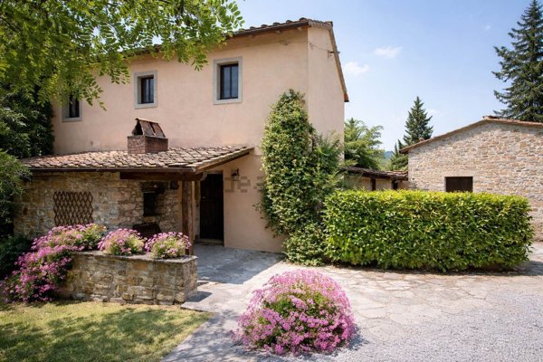 casale in vendita a Greve in Chianti