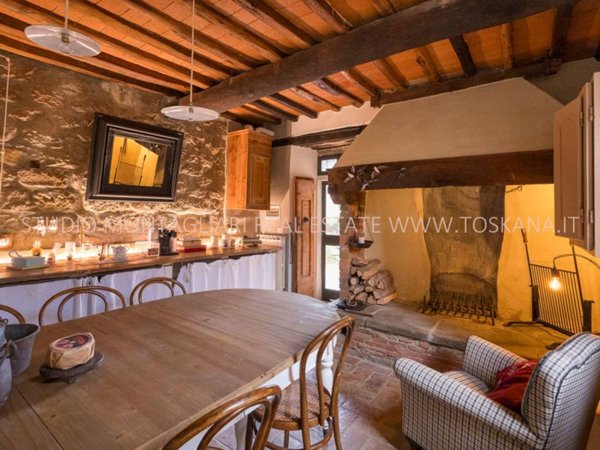 casa indipendente in vendita a Greve in Chianti