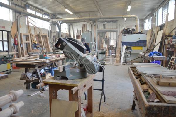 locale commerciale in vendita a Greve in Chianti