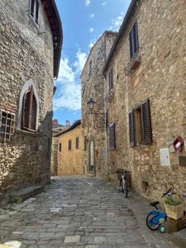 appartamento in vendita a Greve in Chianti in zona Montefioralle