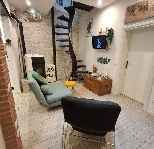 appartamento in vendita a Greve in Chianti