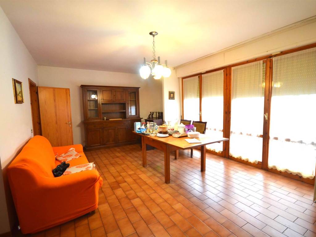 appartamento in vendita a Greve in Chianti in zona Strada in Chianti