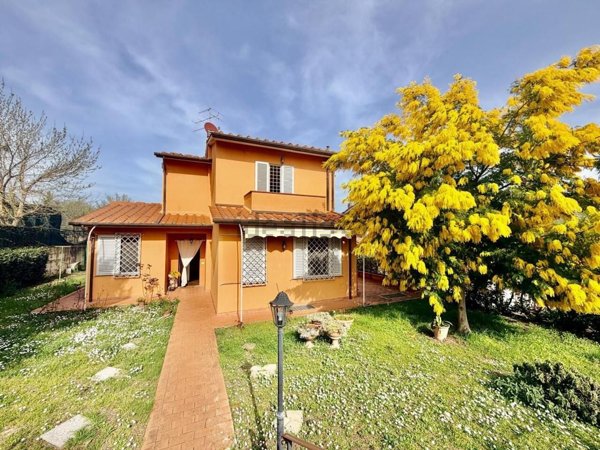 casa indipendente in vendita a Greve in Chianti