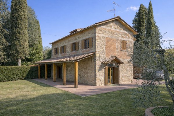 casa indipendente in vendita a Greve in Chianti