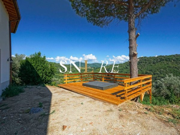 casa indipendente in vendita a Greve in Chianti