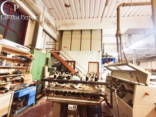 capannone in vendita a Greve in Chianti in zona San Polo in Chianti