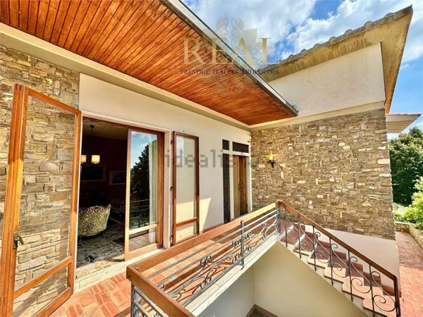 casa indipendente in vendita a Greve in Chianti