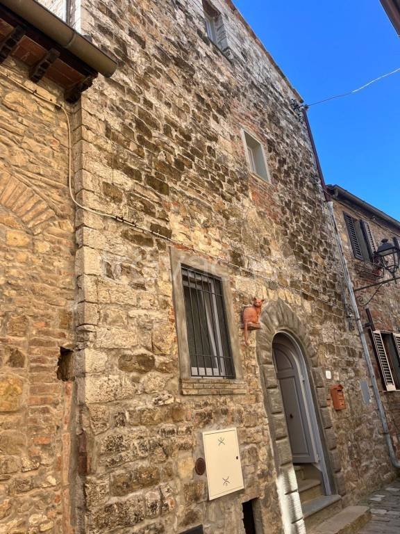 casa indipendente in vendita a Greve in Chianti in zona Montefioralle