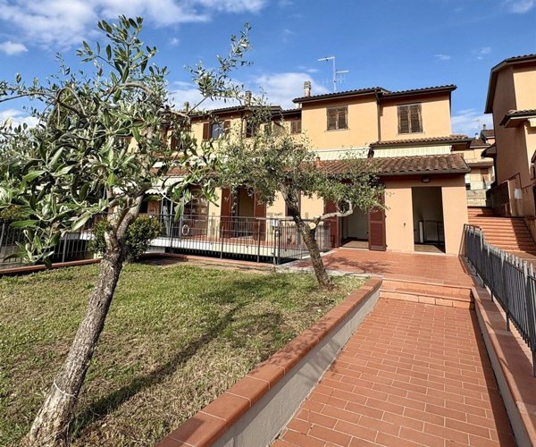casa indipendente in vendita a Greve in Chianti